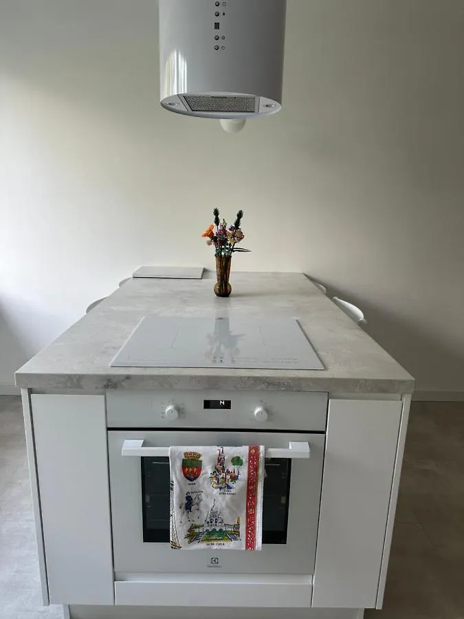 Appartement Zolifornia à Varsovie 0*,  Pologne